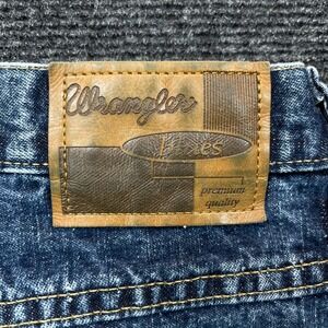 Wrangler Blues Vintage Jeans 30x33 Medium Wash Cotton Straight USA Made Western